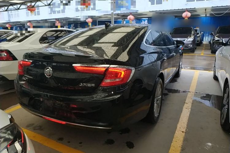 Used Buick LaCrosse 2018 20T Elite Edition Rear Right 45 Deg