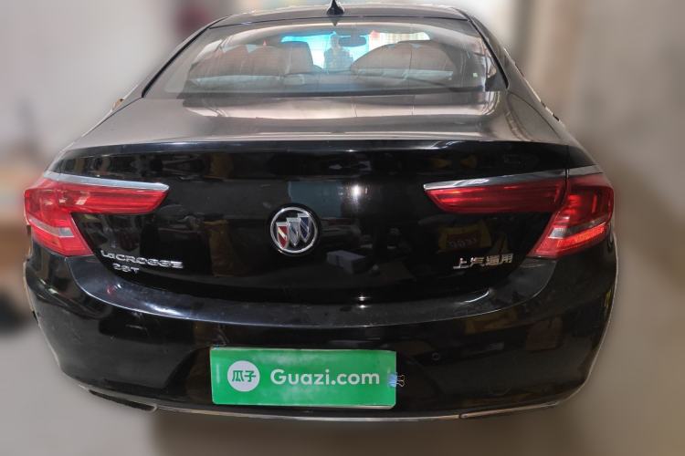 Used Buick LaCrosse 2018 28T Elite Edition Rear