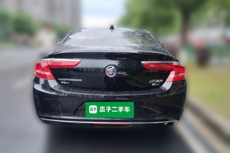 Used Buick LaCrosse 2018 30H Elite Edition Rear
