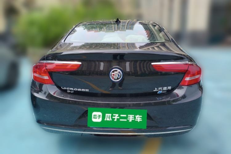 Used Buick LaCrosse 2018 30H Elite Edition Rear
