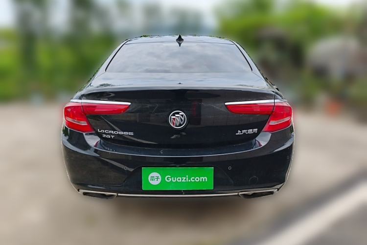 Used Buick LaCrosse 2018 28T Elite Edition Rear