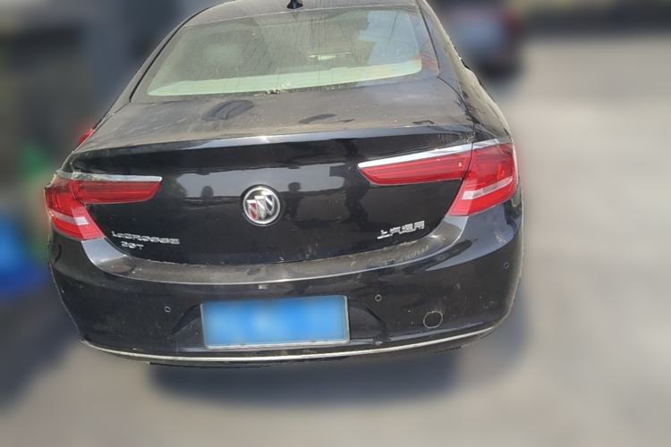 Used Buick LaCrosse 2018 20T Elite Edition Rear