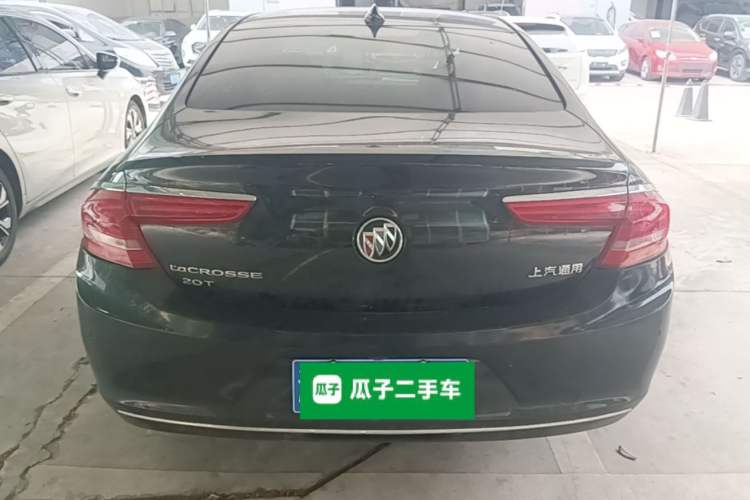Used Buick LaCrosse 2018 20T Elite Edition Rear