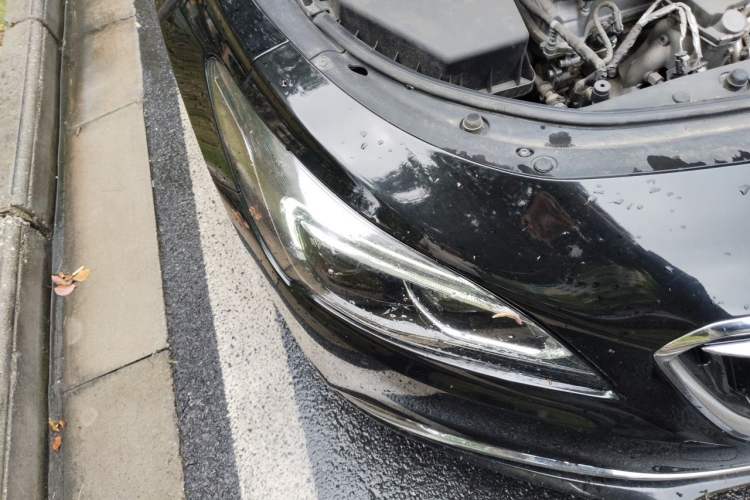Used Buick LaCrosse 2018 30H Elite Edition Right Front Headlight
