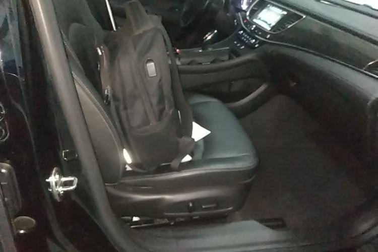 Used Buick LaCrosse 2018 20T Leading Model Right Front Seat