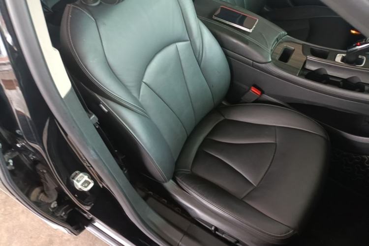 Used Buick LaCrosse 2018 20T Elite Edition Right Front Seat