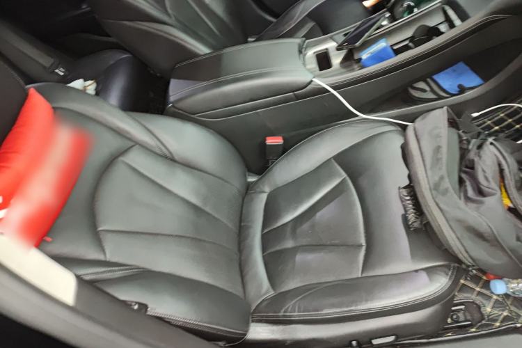 Used Buick LaCrosse 2018 20T Elite Edition Right Front Seat