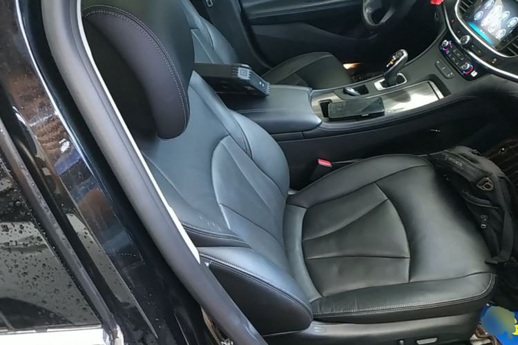 Used Buick LaCrosse 2018 20T Elite Edition Right Front Seat