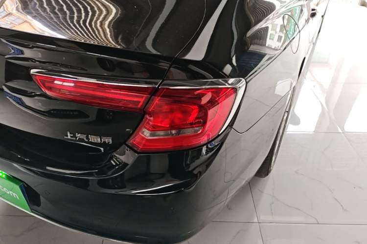 Used Buick LaCrosse 2018 20T Elite Edition Right Rear Taillight