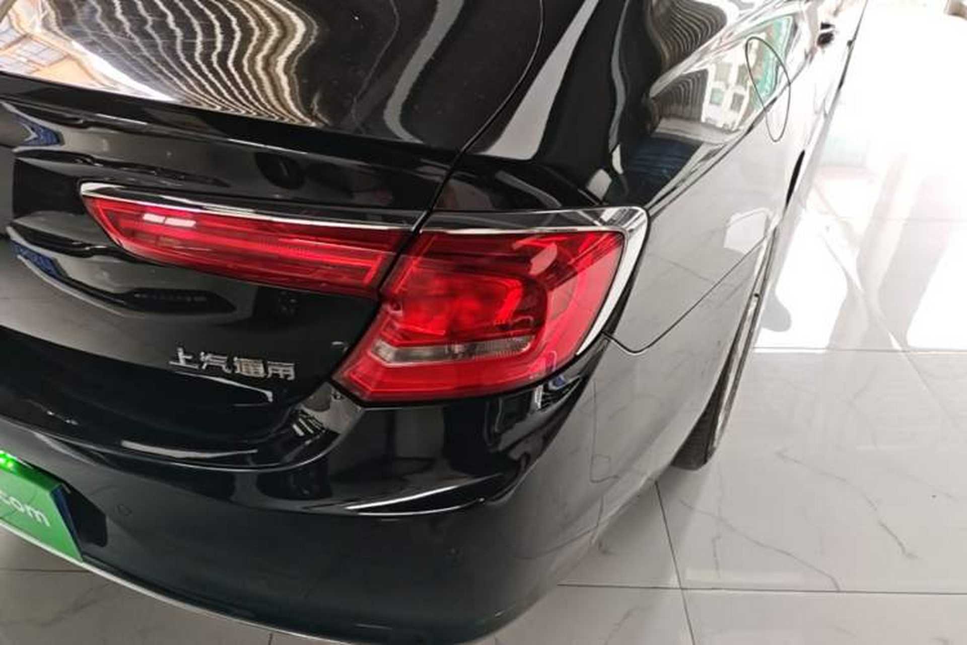 Used Buick LaCrosse 2018 20T Elite Edition Right Rear Taillight