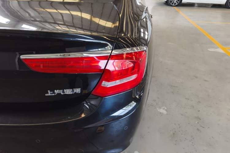 Used Buick LaCrosse 2018 20T Elite Edition Right Rear Taillight