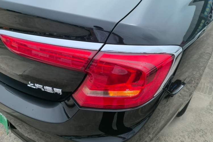 Used Buick LaCrosse 2018 20T Elite Edition Right Rear Taillight