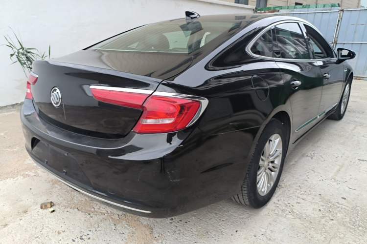 Used Buick LaCrosse 2018 20T Elite Edition Right Rear Taillight