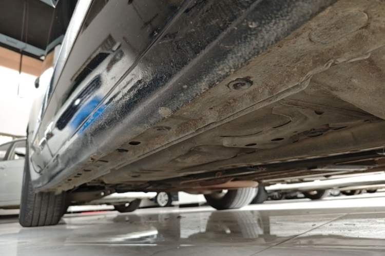 Used Buick LaCrosse 2018 20T Elite Edition Right Side Sill