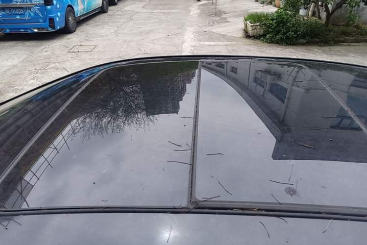 Used Buick LaCrosse 2018 20T Elite Edition Roof