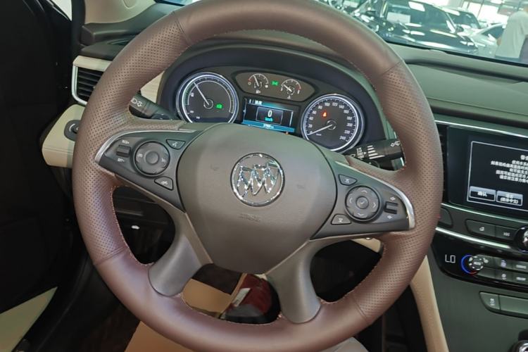Used Buick LaCrosse 2018 30H Elite Edition Steering Wheel