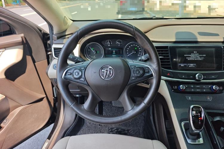 Used Buick LaCrosse 2018 30H Elite Edition Steering Wheel