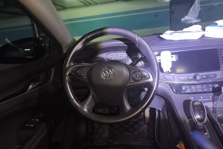 Used Buick LaCrosse 2018 20T Elite Edition Steering Wheel