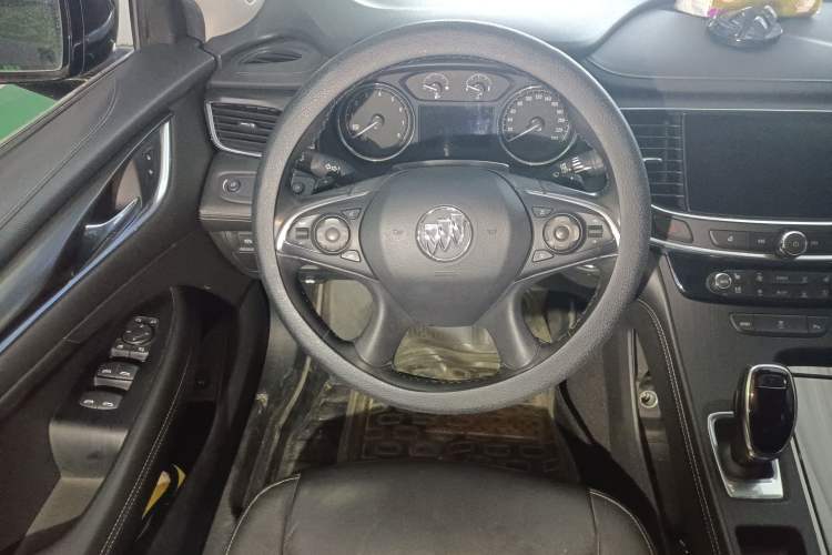 Used Buick LaCrosse 2018 20T Elite Edition Steering Wheel