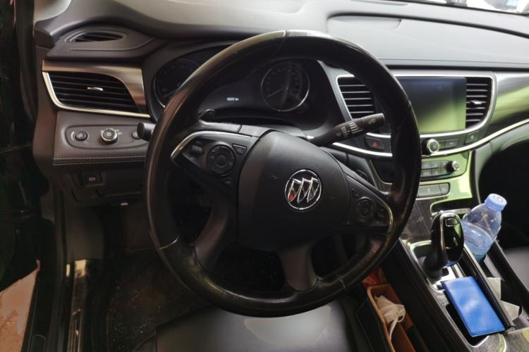 Used Buick LaCrosse 2018 20T Elite Edition Steering Wheel