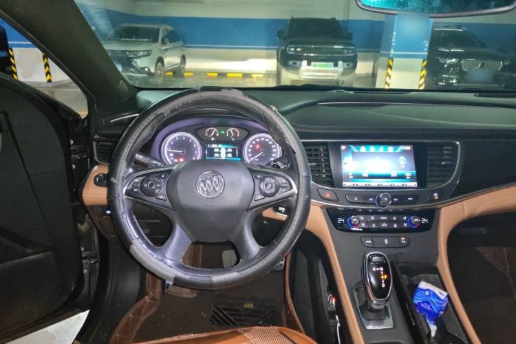 Used Buick LaCrosse 2018 20T Elite Edition Steering Wheel