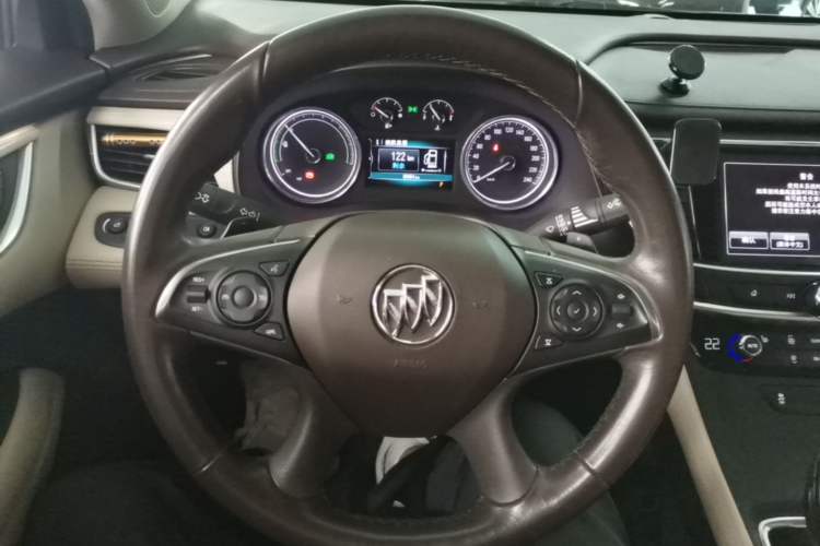 Used Buick LaCrosse 2018 30H Elite Edition Steering Wheel