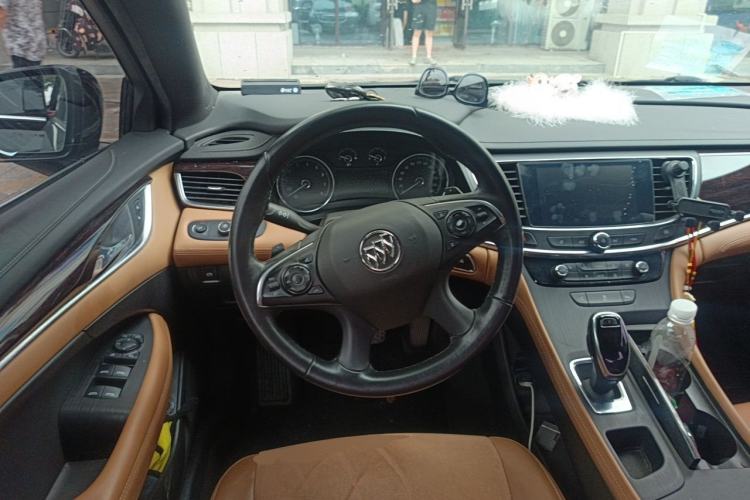 Used Buick LaCrosse 2018 28T Elite Edition Steering Wheel