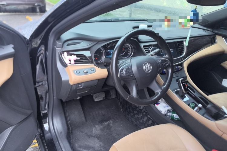 Used Buick LaCrosse 2018 28T Elite Edition Steering Wheel