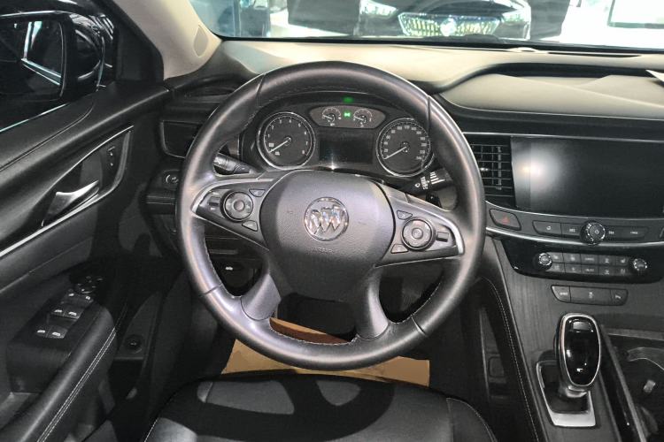 Used Buick LaCrosse 2018 20T Elite Edition Steering Wheel