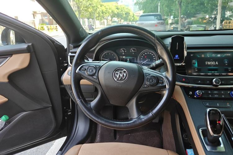 Used Buick LaCrosse 2018 28T Elite Edition Steering Wheel