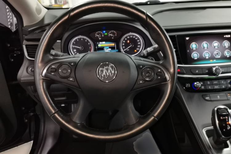 Used Buick LaCrosse 2018 20T Elite Edition Steering Wheel