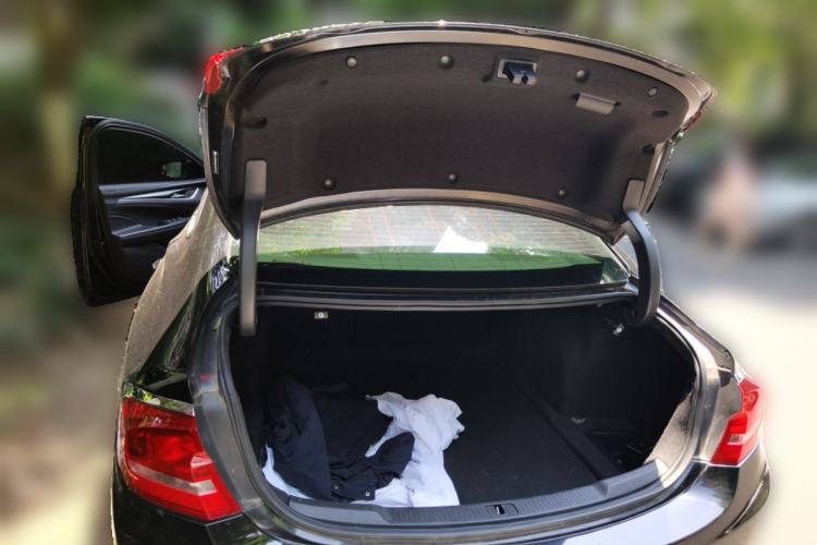 Used Buick LaCrosse 2018 20T Elite Edition Trunk