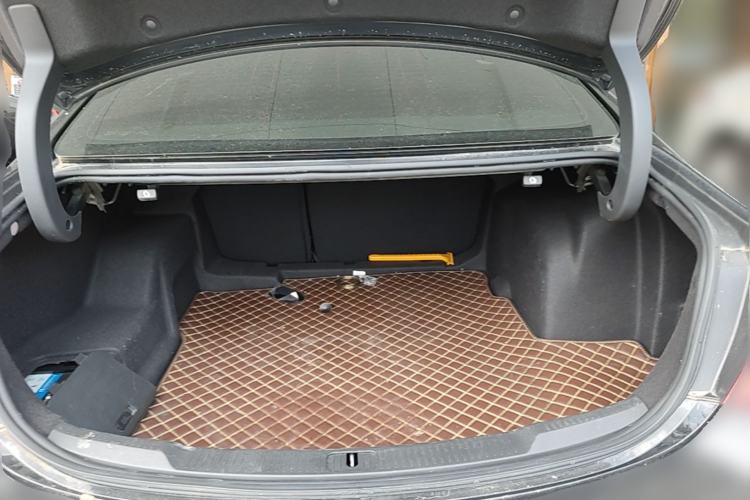 Used Buick LaCrosse 2018 20T Elite Edition Trunk