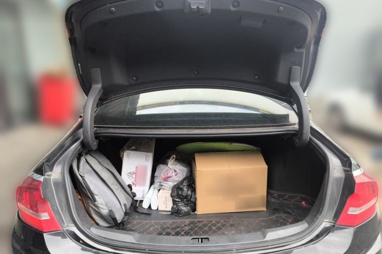 Used Buick LaCrosse 2018 28T Luxury Model Trunk