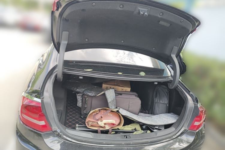 Used Buick LaCrosse 2018 20T Elite Edition Trunk