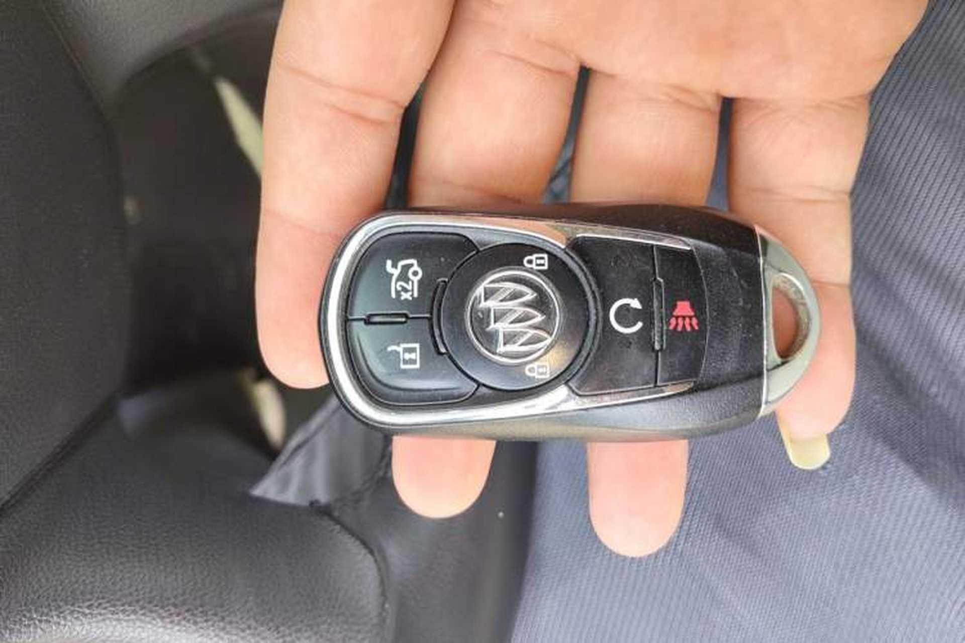 Used Buick LaCrosse 2018 20T Elite Edition Vehicle Key