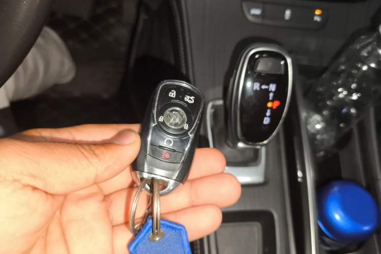 Used Buick LaCrosse 2018 20T Elite Edition Vehicle Key