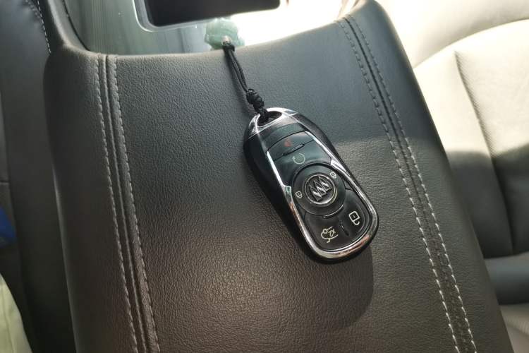 Used Buick LaCrosse 2018 20T Elite Edition Vehicle Key