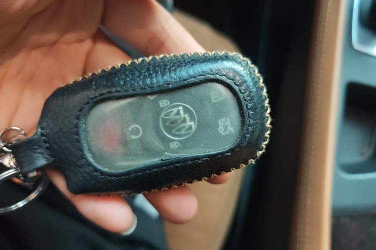 Used Buick LaCrosse 2018 28T Luxury Model Vehicle Key