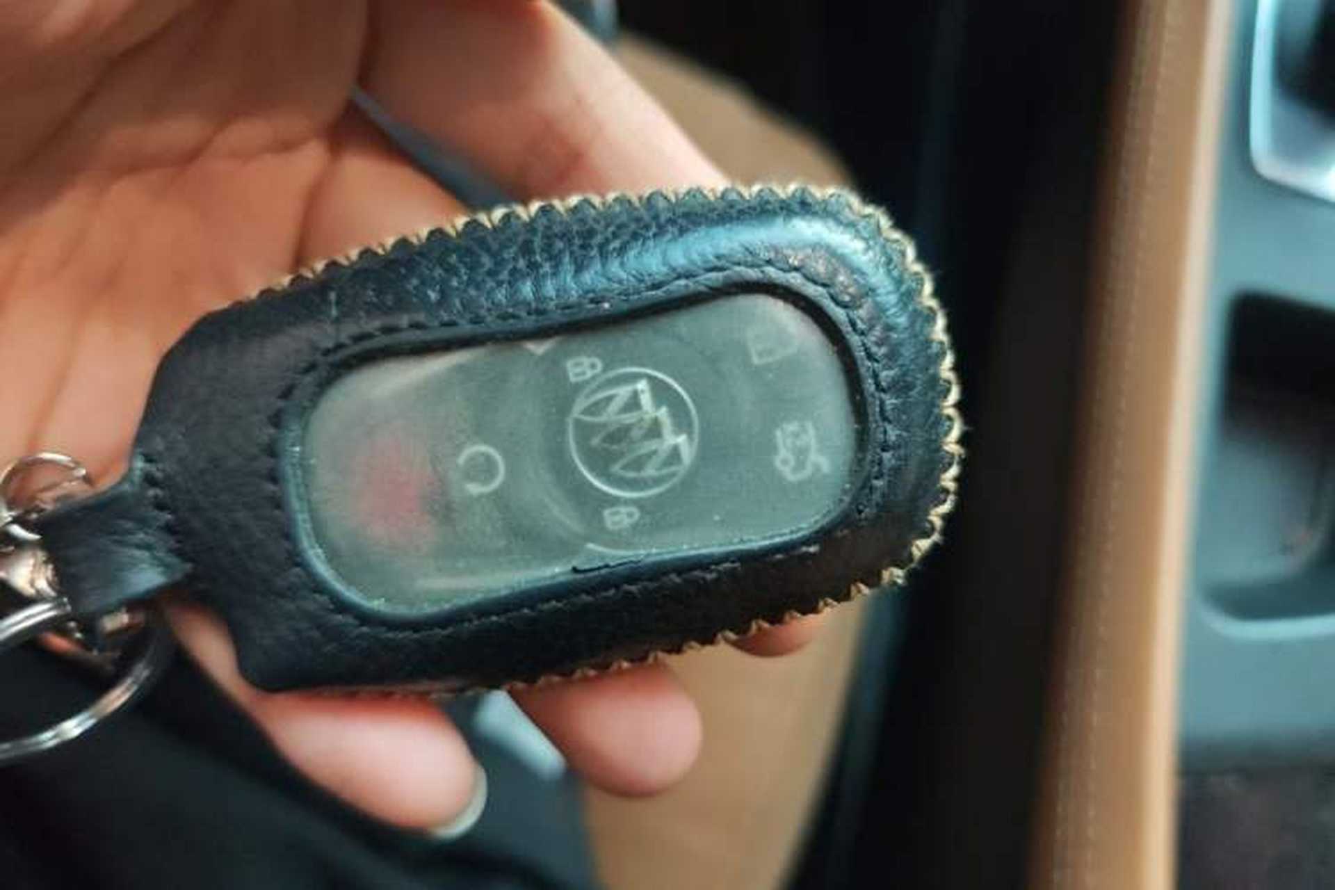 Used Buick LaCrosse 2018 28T Luxury Model Vehicle Key