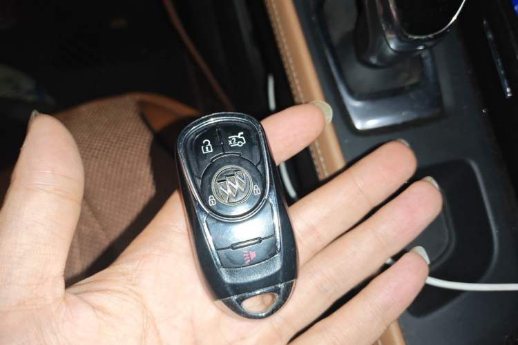 Used Buick LaCrosse 2018 20T Elite Edition Vehicle Key