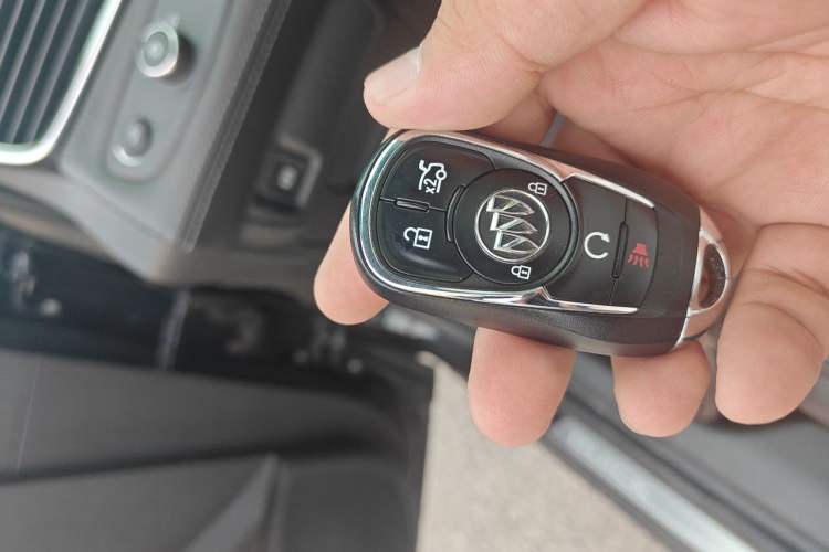 Used Buick LaCrosse 2018 20T Elite Edition Vehicle Key