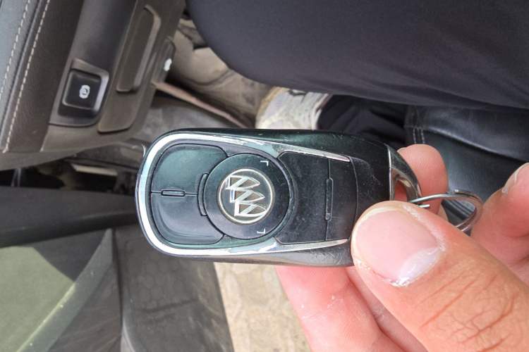 Used Buick LaCrosse 2018 20T Elite Edition Vehicle Key