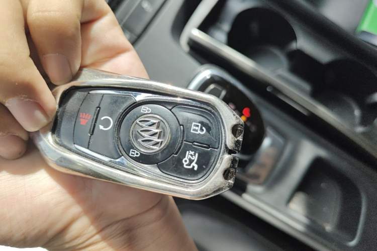 Used Buick LaCrosse 2018 20T Elite Edition Vehicle Key