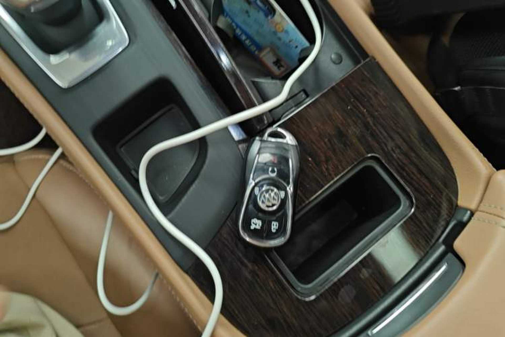 Used Buick LaCrosse 2018 28T Elite Edition Vehicle Key