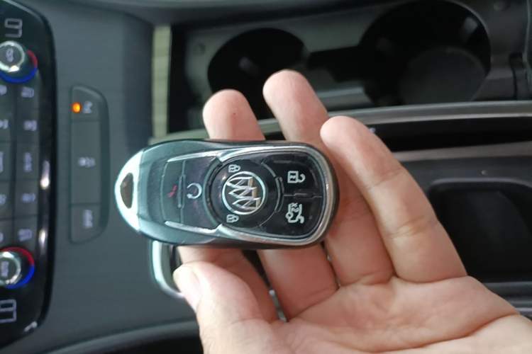Used Buick LaCrosse 2018 20T Elite Edition Vehicle Key