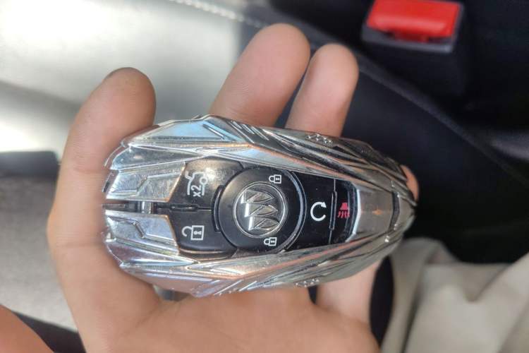 Used Buick LaCrosse 2018 20T Elite Edition Vehicle Key