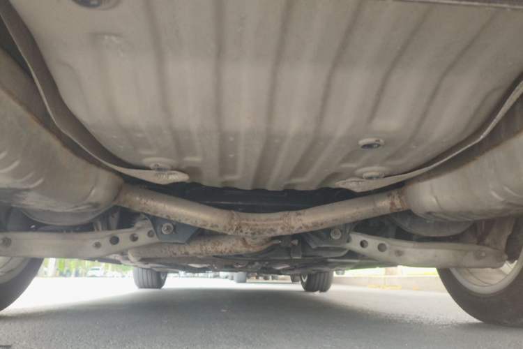 Used Buick LaCrosse 2018 28T Elite Edition Chassis Rear