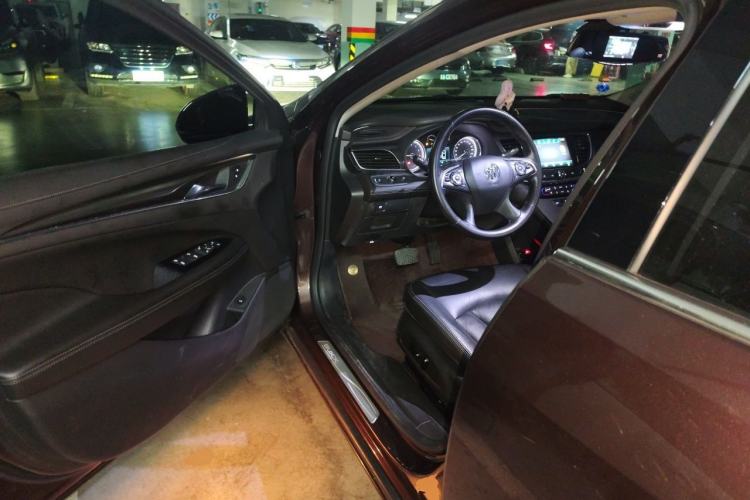 Used Buick LaCrosse 2018 20T Elite Edition Driver Seat