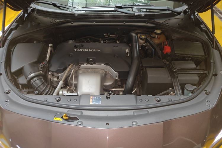 Used Buick LaCrosse 2018 28T Elite Edition Engine Bay